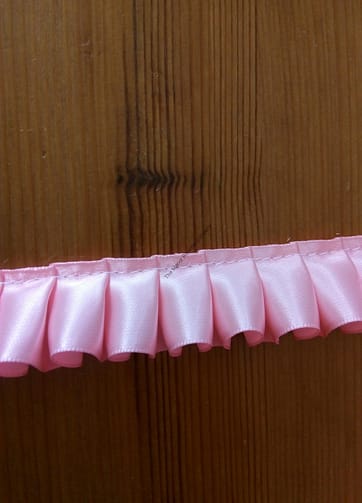 25mm Box Pleated Bubblegum Pink Ribbon
